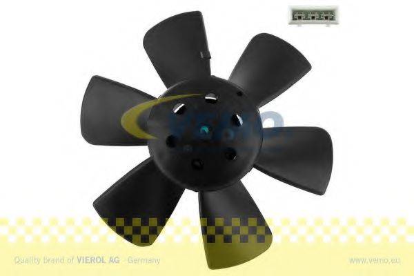 VEMO V15011813 Вентилятор, охолодження двигуна
